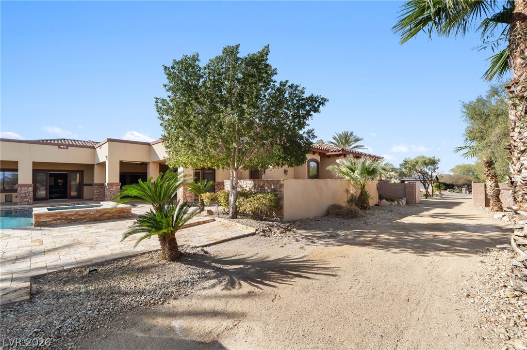 1065 Kratzer Circle