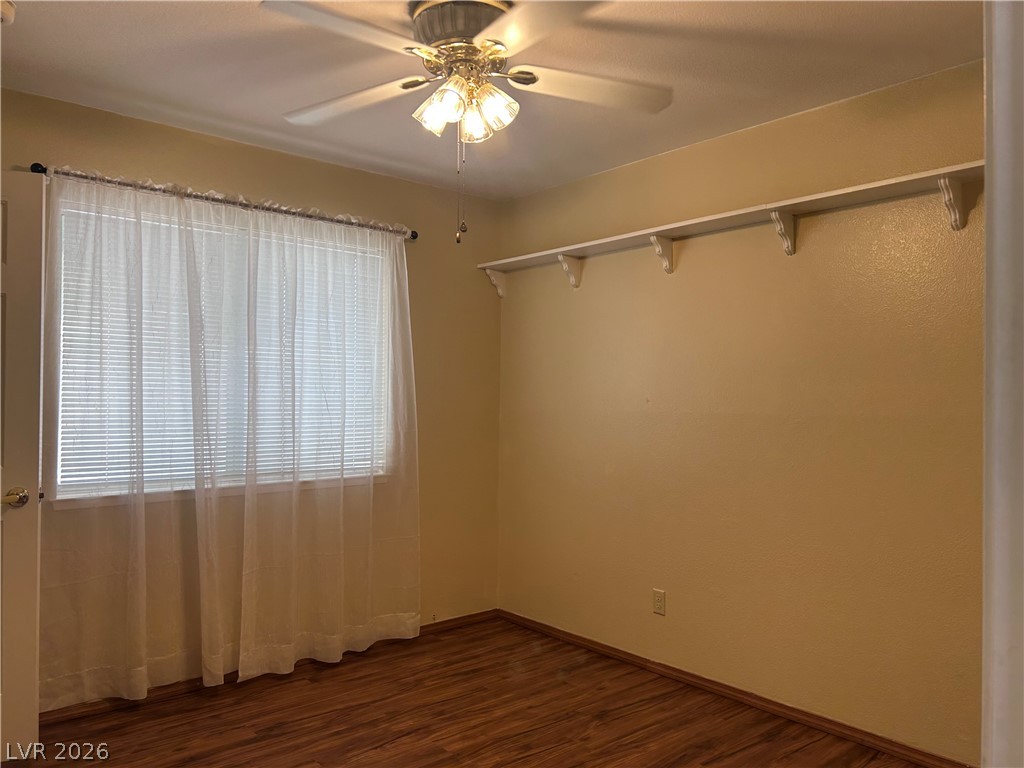 4805 Crimson Glory Lane