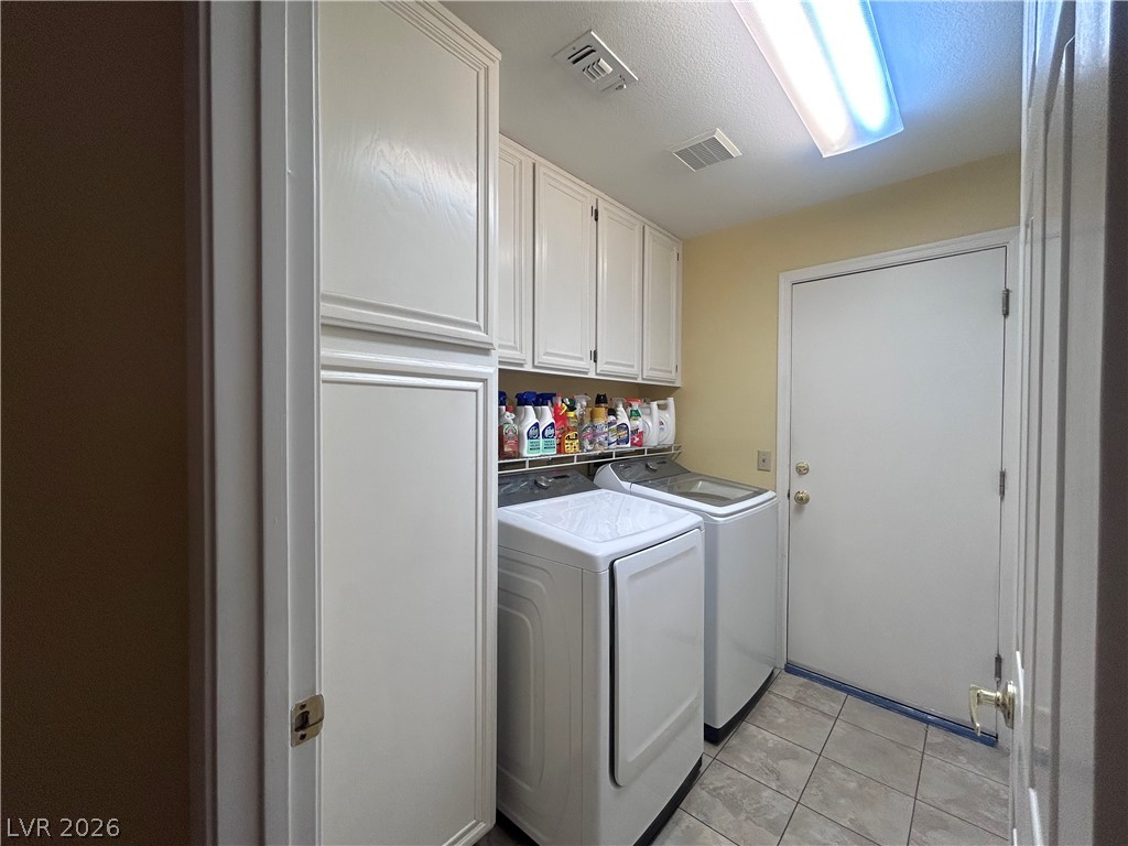 4805 Crimson Glory Lane