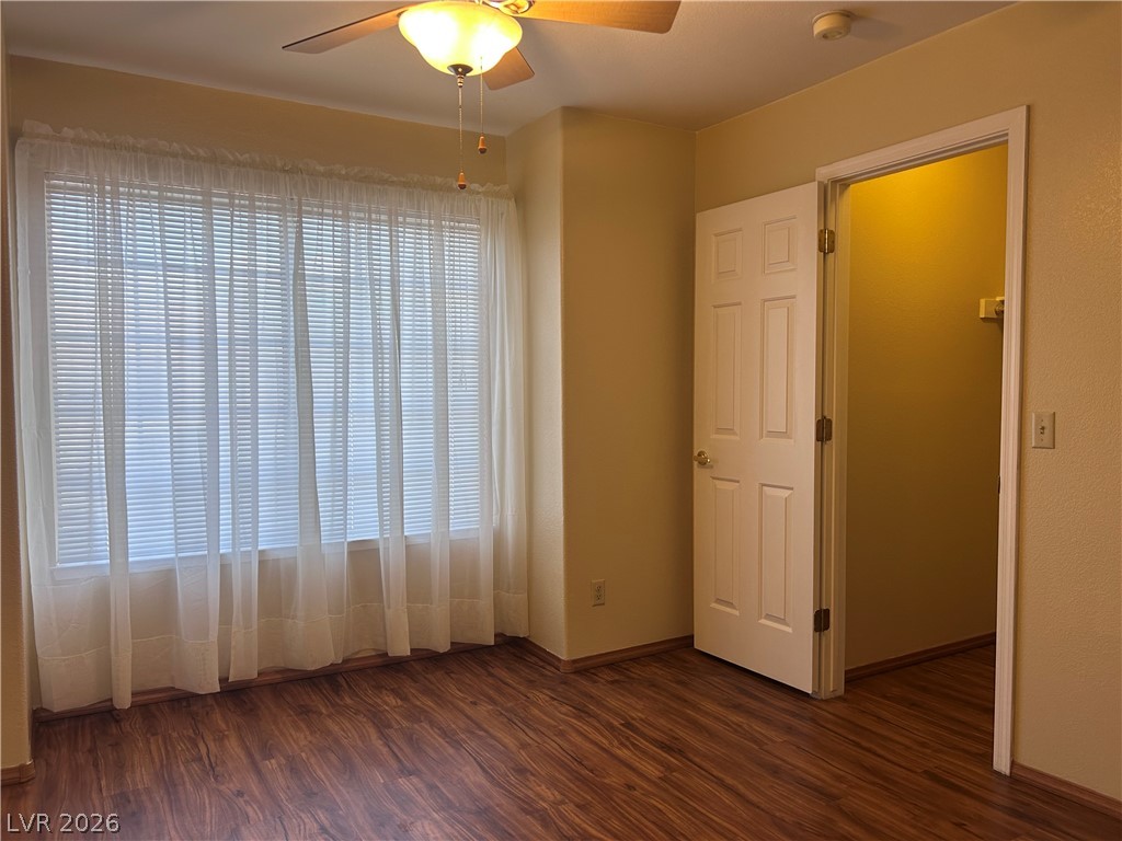 4805 Crimson Glory Lane