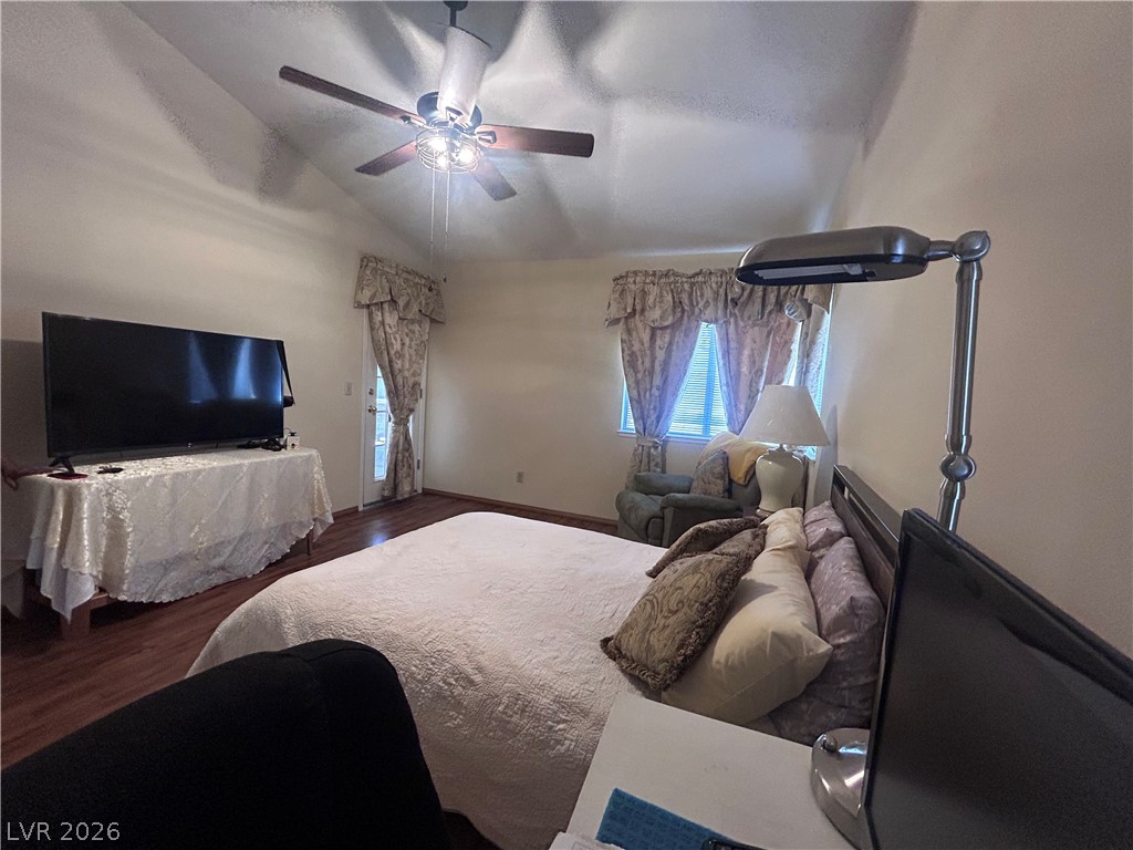 4805 Crimson Glory Lane