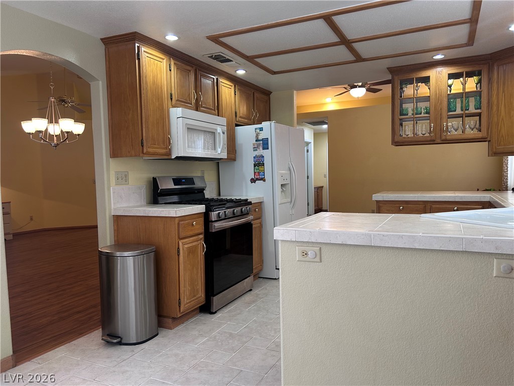4805 Crimson Glory Lane