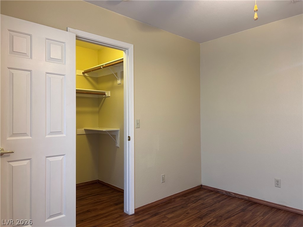 4805 Crimson Glory Lane