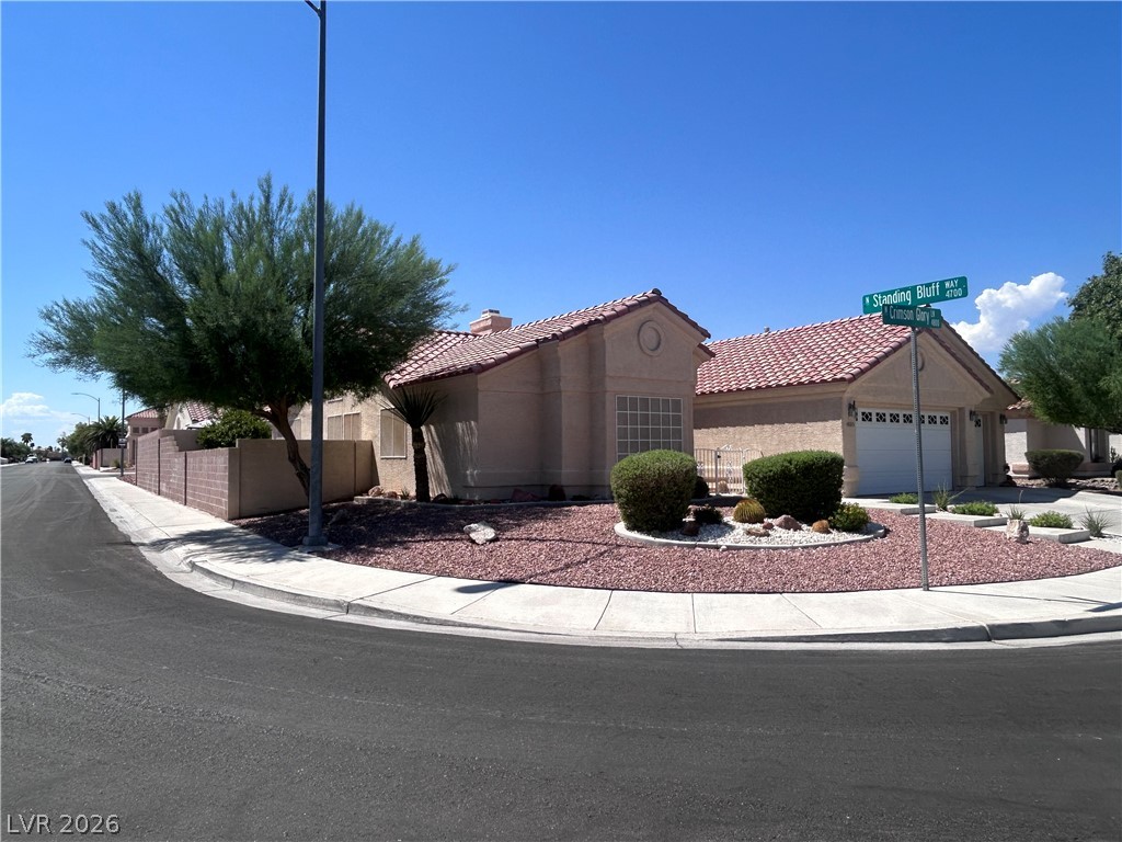 4805 Crimson Glory Lane