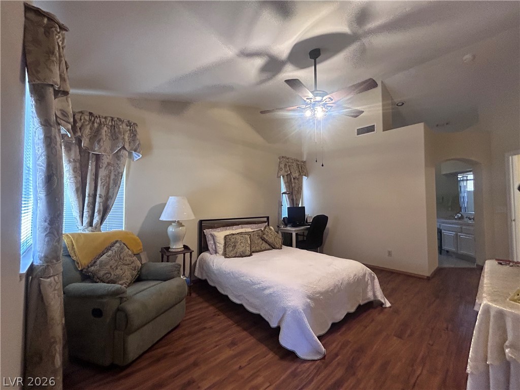 4805 Crimson Glory Lane