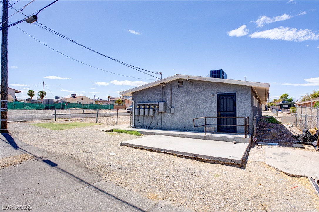 702 North 10th Street