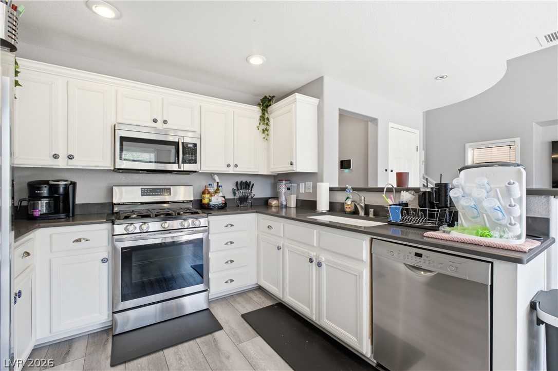 9144 Starling Wing Place