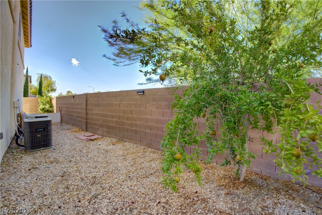 9144 Starling Wing Place