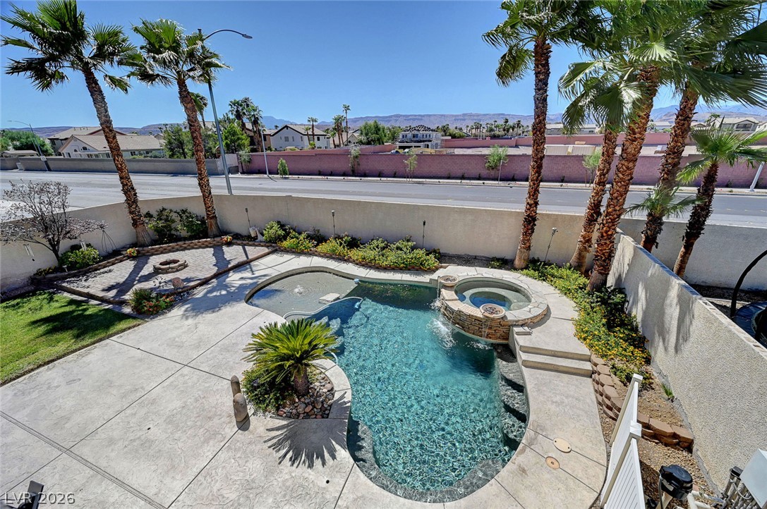4387 Spooner Lake Circle