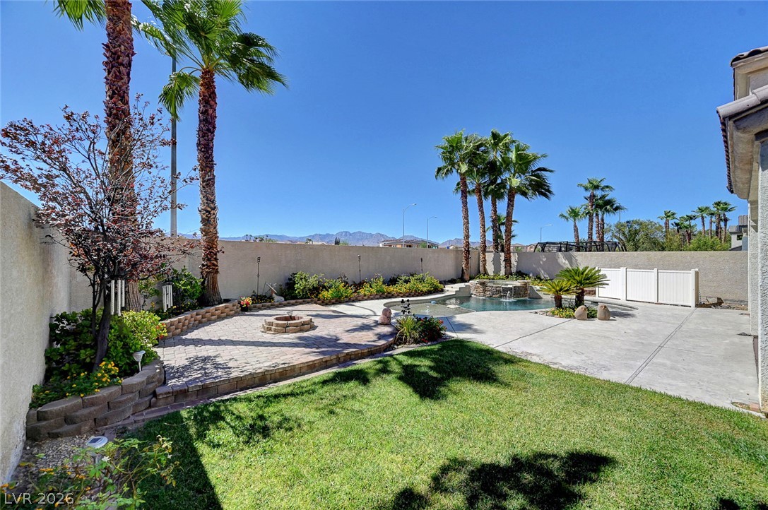 4387 Spooner Lake Circle