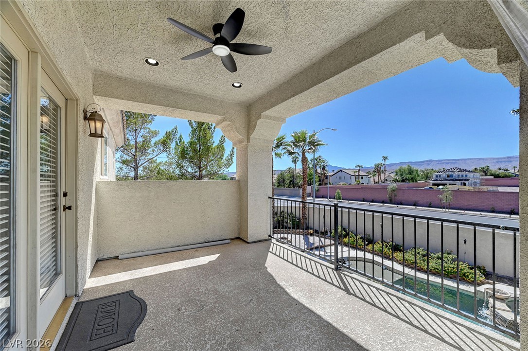 4387 Spooner Lake Circle