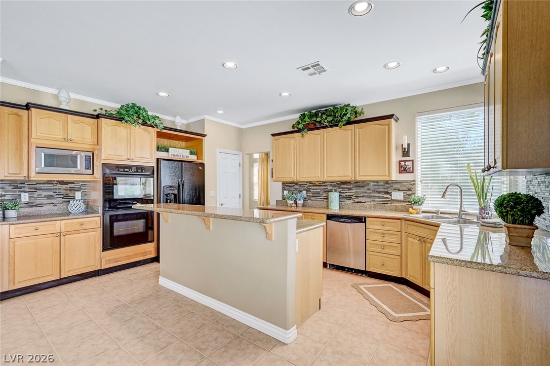 4387 Spooner Lake Circle