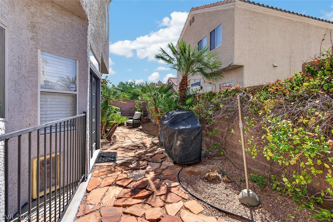 6673 Coral Falls Circle
