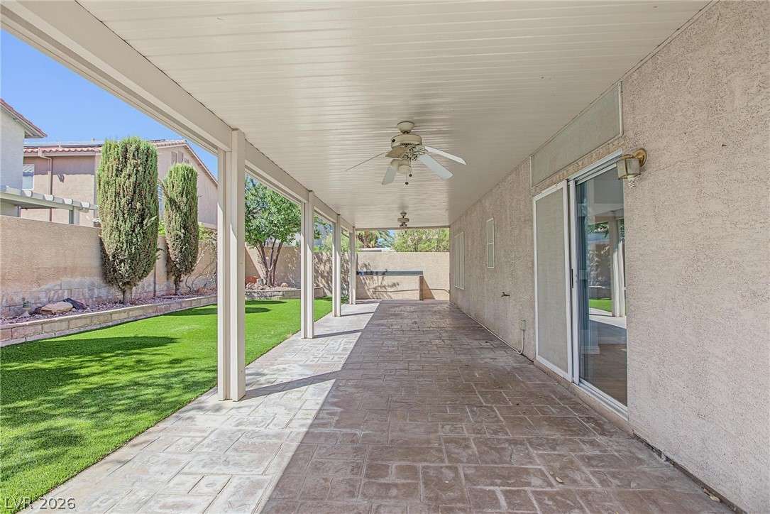 911 Sterling Thorn Court