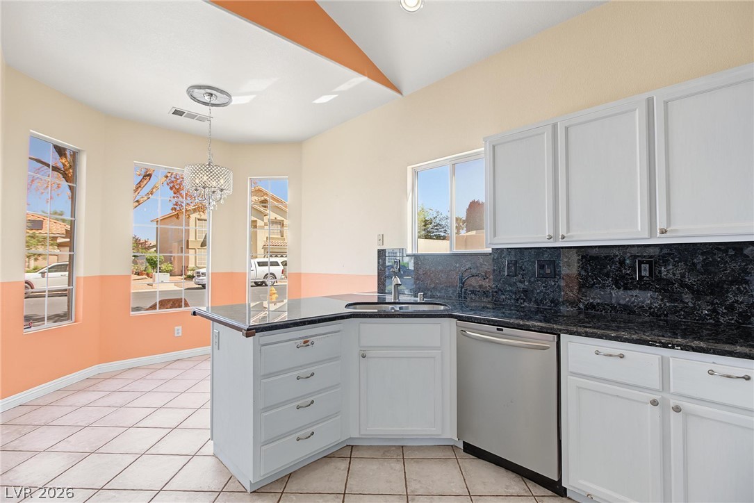911 Sterling Thorn Court