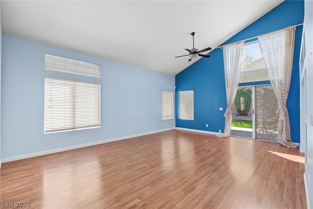 911 Sterling Thorn Court