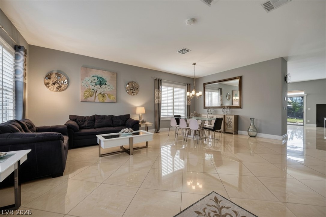 6277 Cyclone Avenue