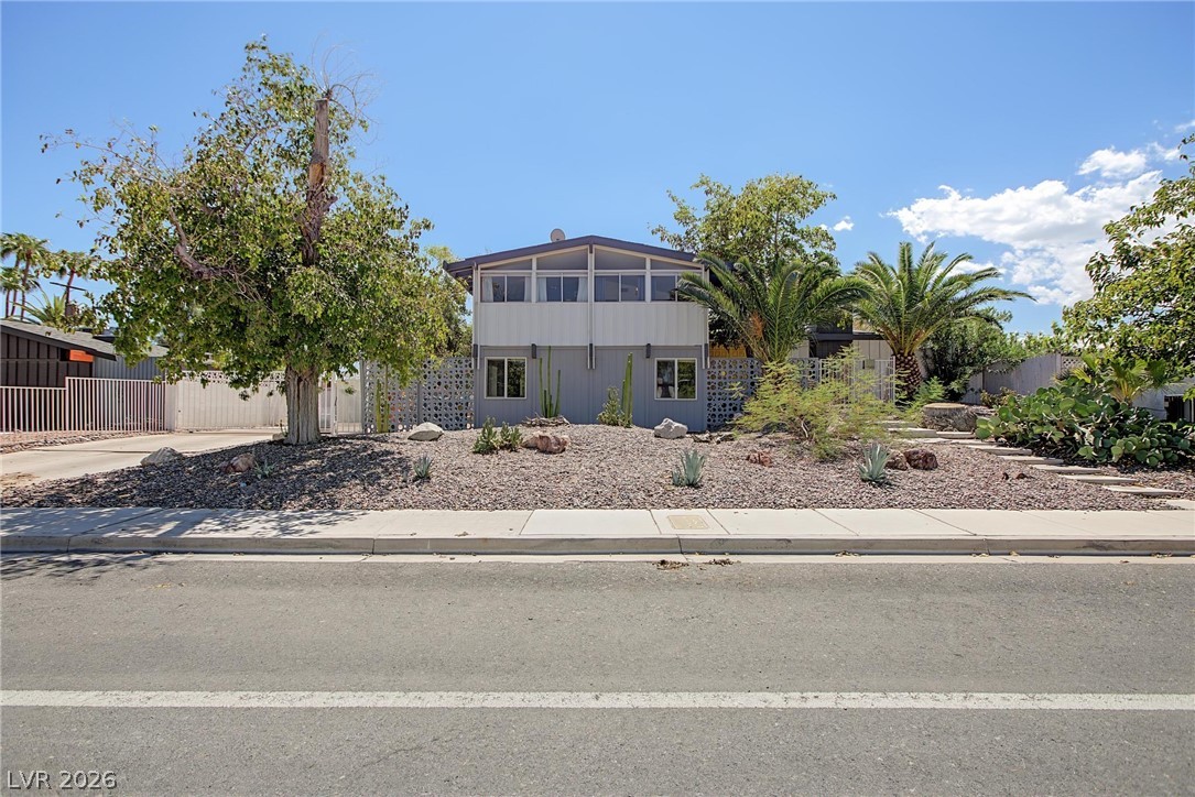 1663 Pawnee Drive