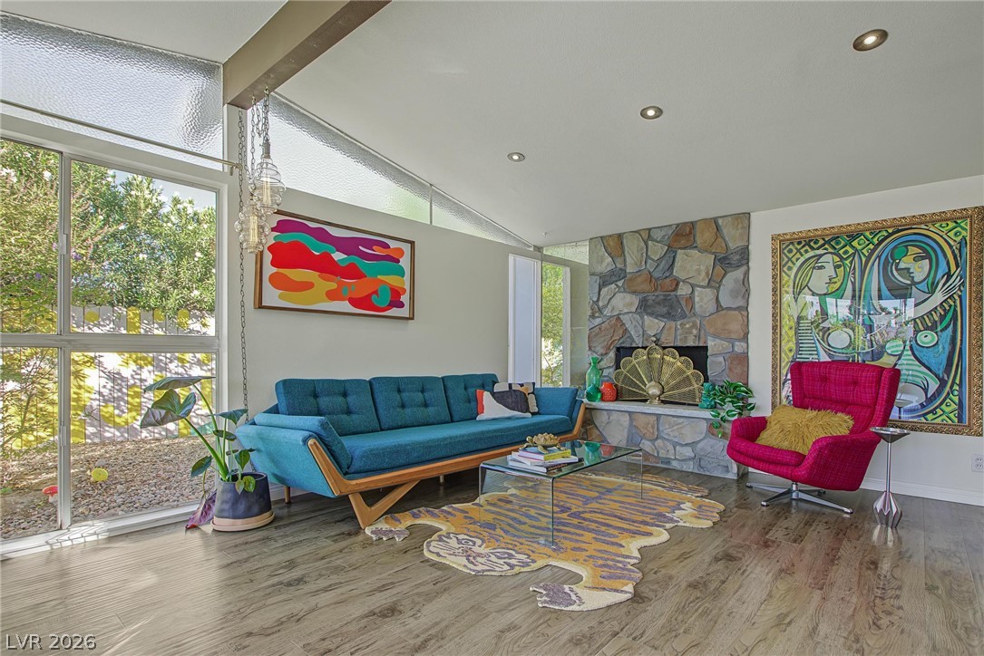 1663 Pawnee Drive