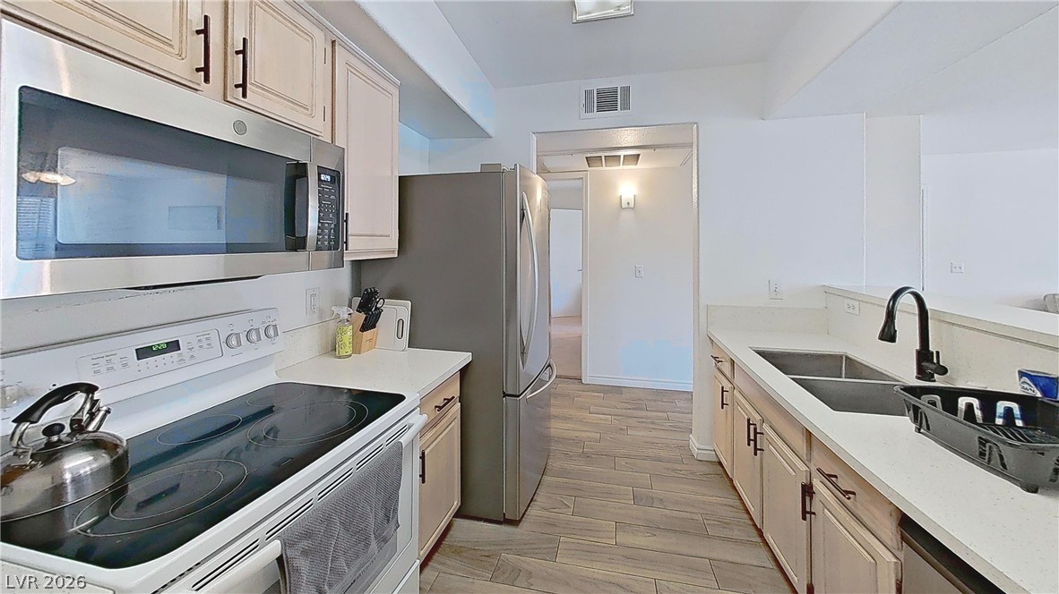 555 East Silverado Ranch Boulevard 1063