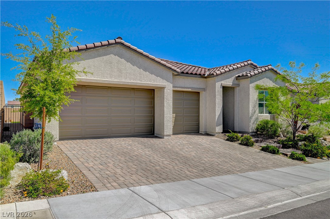 10124 Meandering Dell Avenue
