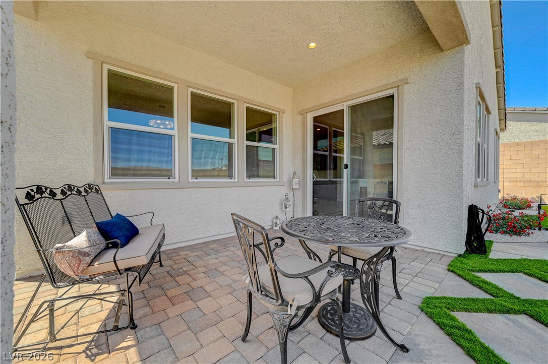 10124 Meandering Dell Avenue