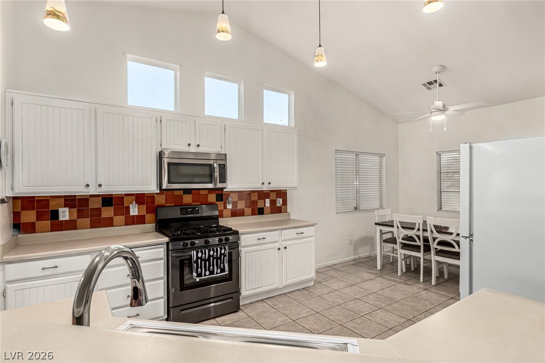 5931 Whalers Drift Street