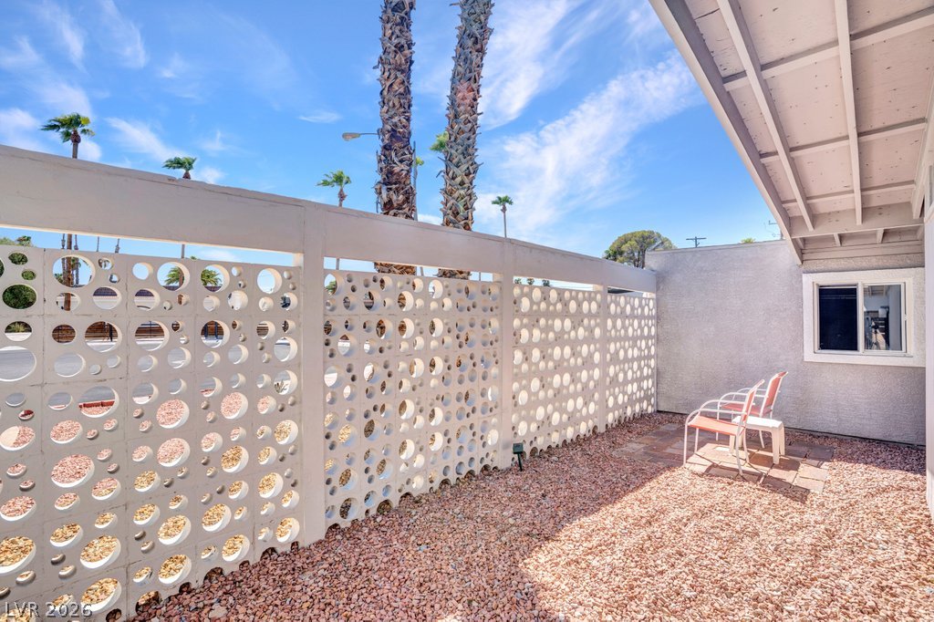 3327 Seminole Circle