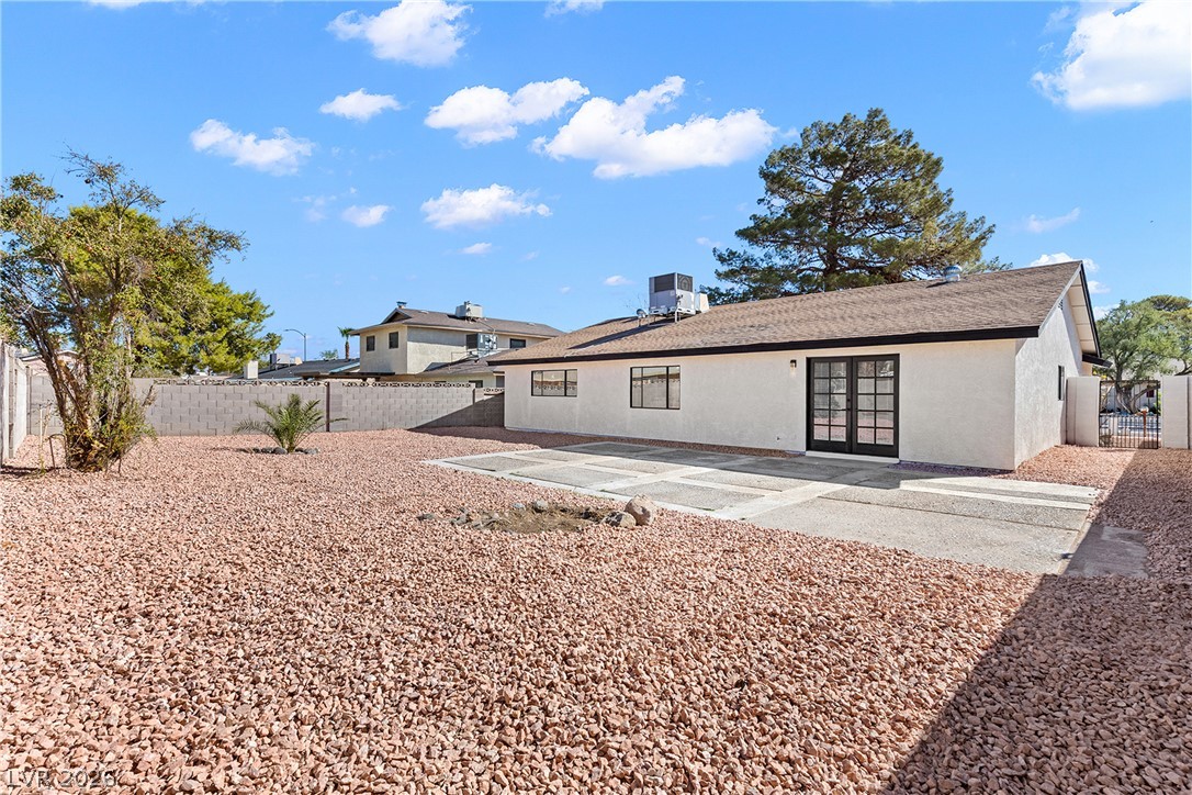 1712 Rockcrest Drive