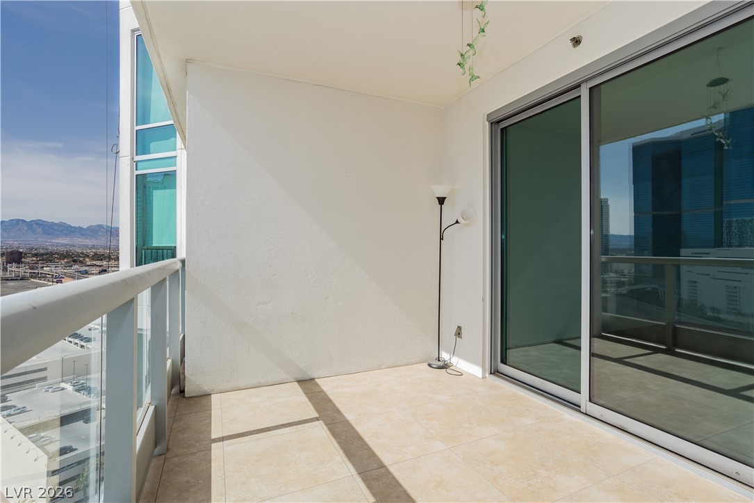 222 Karen Avenue 2301