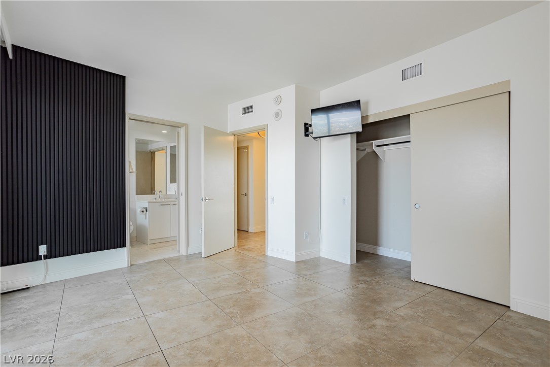 222 Karen Avenue 2301
