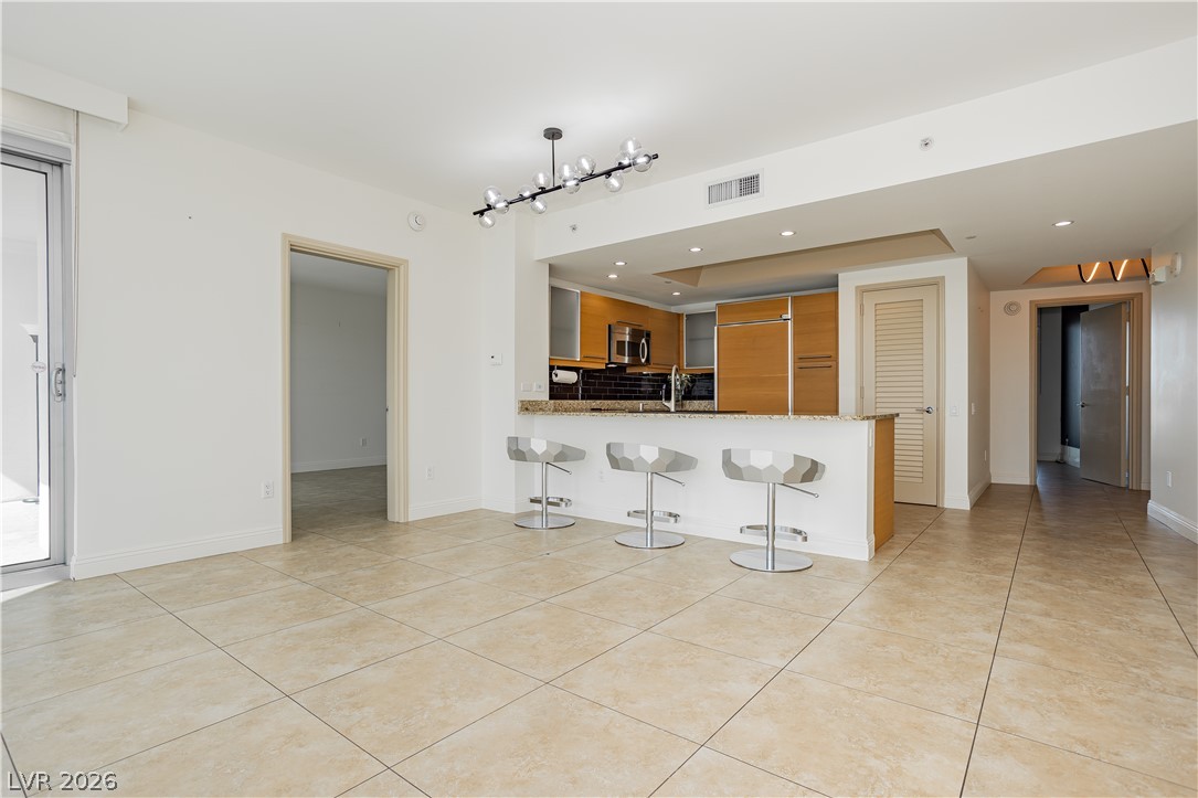 222 Karen Avenue 2301
