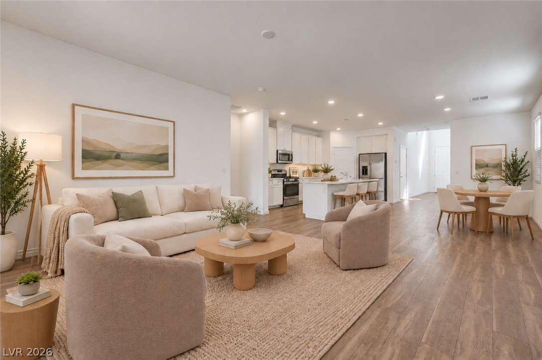 6810 Gaslamp Harbor Avenue