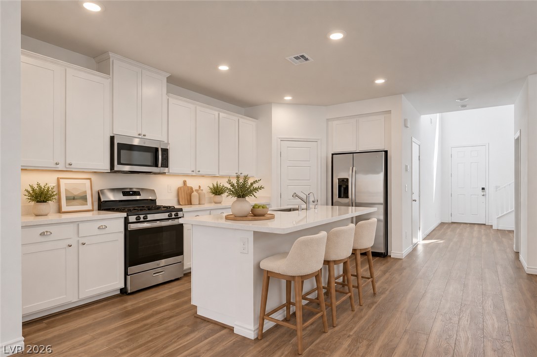 6810 Gaslamp Harbor Avenue