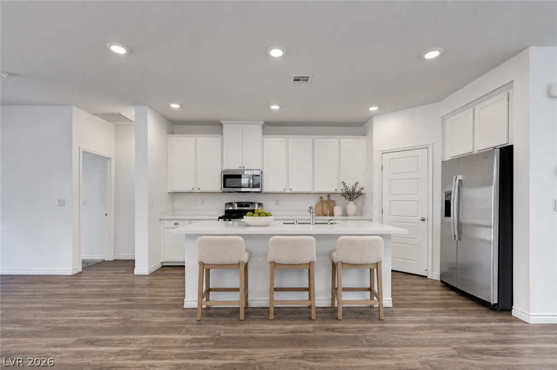 6810 Gaslamp Harbor Avenue