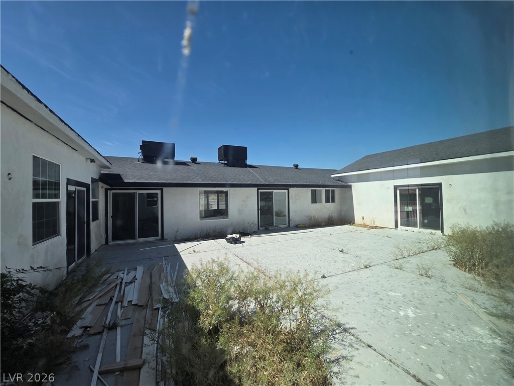 5724 North Grand Canyon Drive
