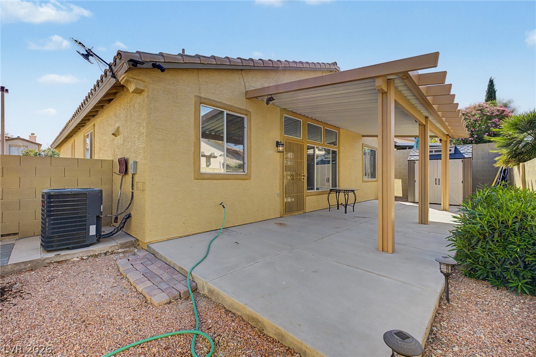 10512 Courtney Cove Avenue