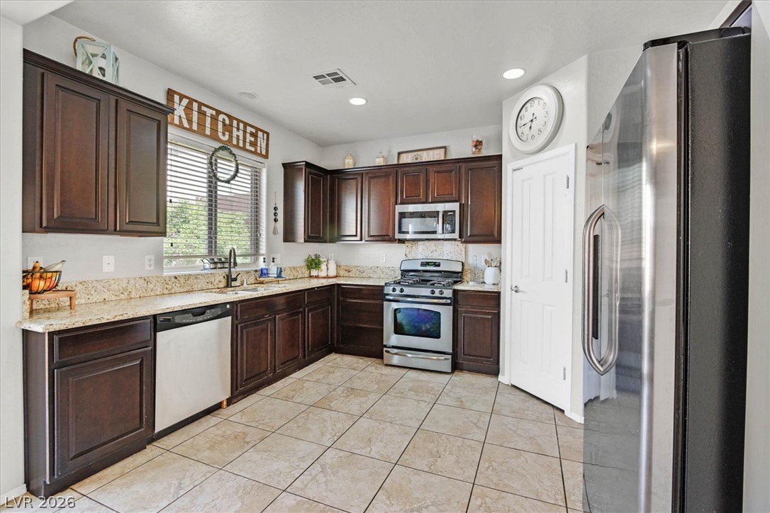 2612 Seurat Terrace