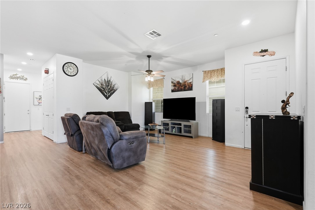 722 Orange Plume Walk