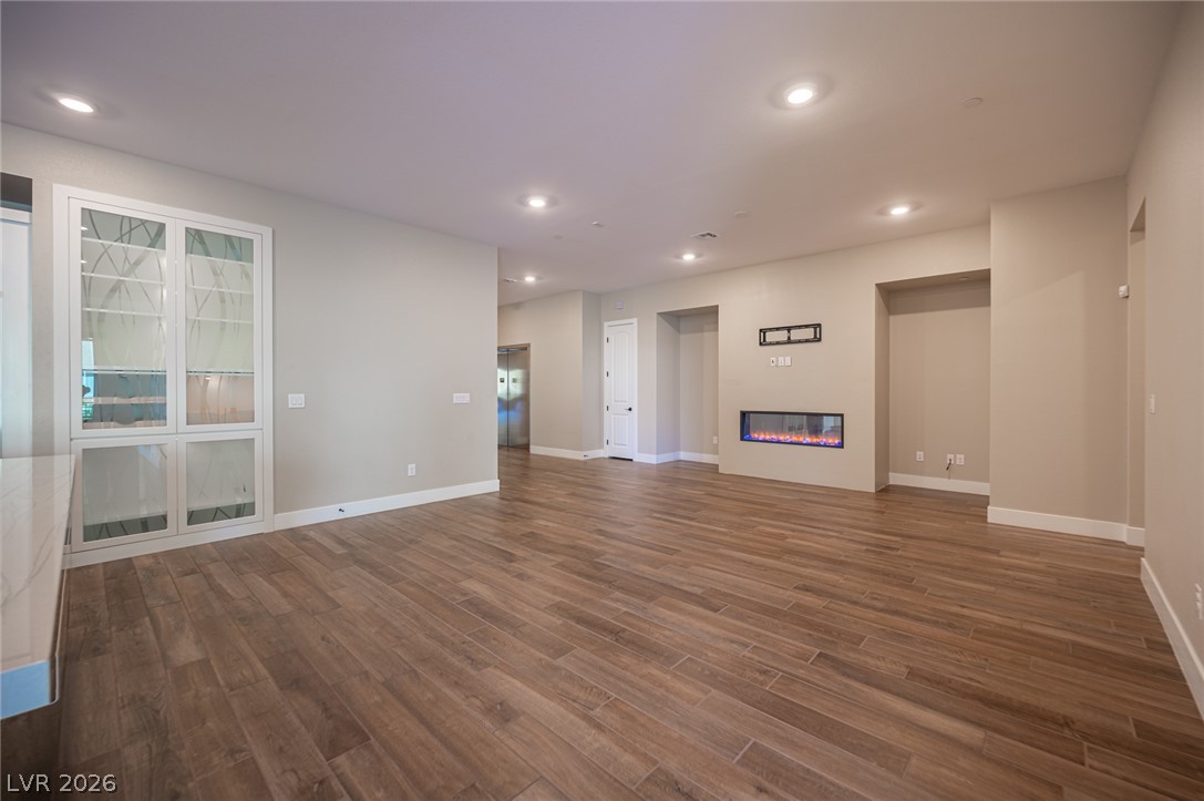 9200 South Las Manaitas Avenue 202