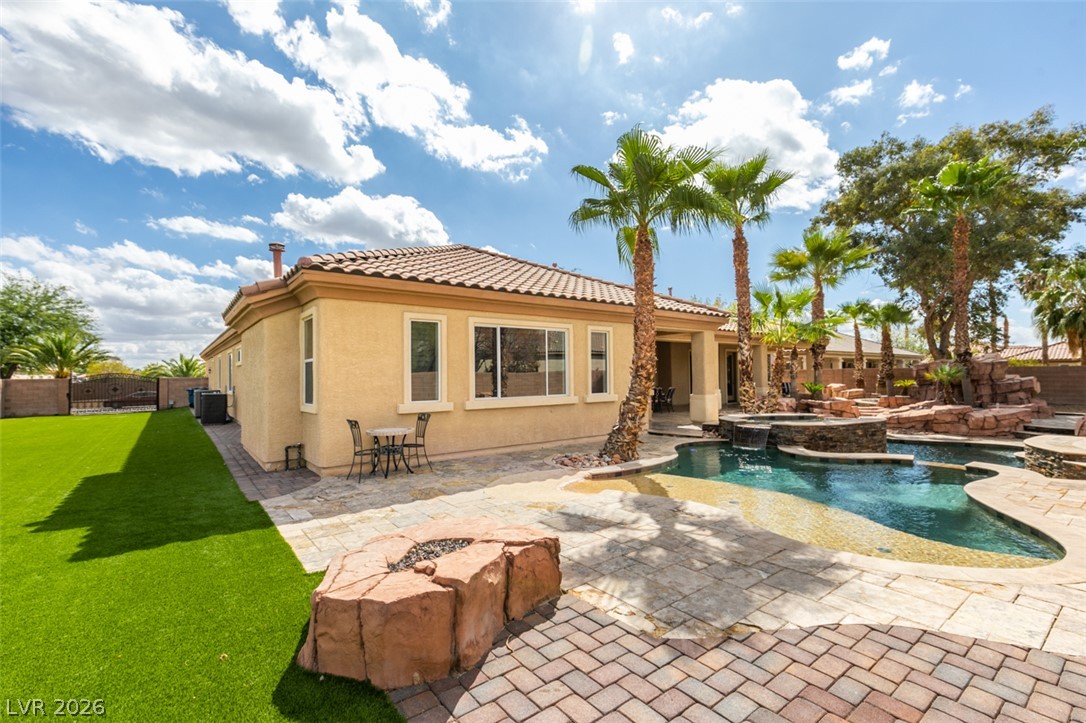 7561 Prancing Pony Court