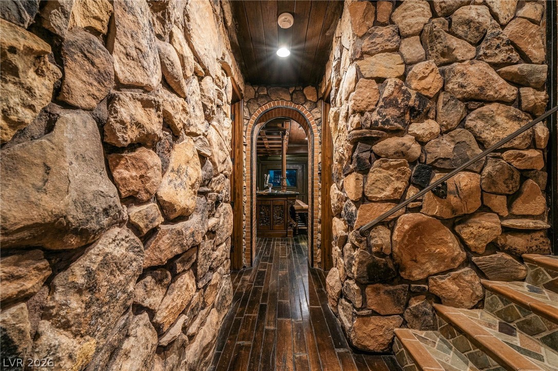 1513 Foothills Village Drive