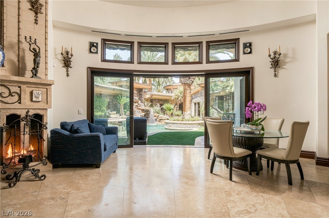 1513 Foothills Village Drive