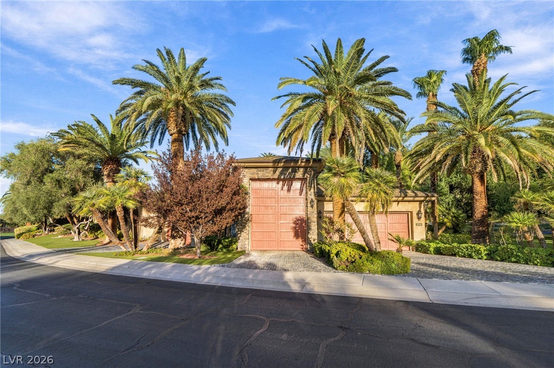 1513 Foothills Village Drive