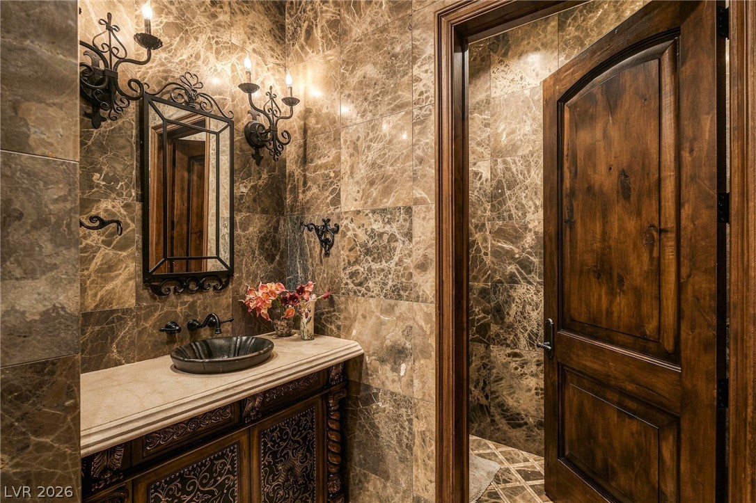 1513 Foothills Village Drive