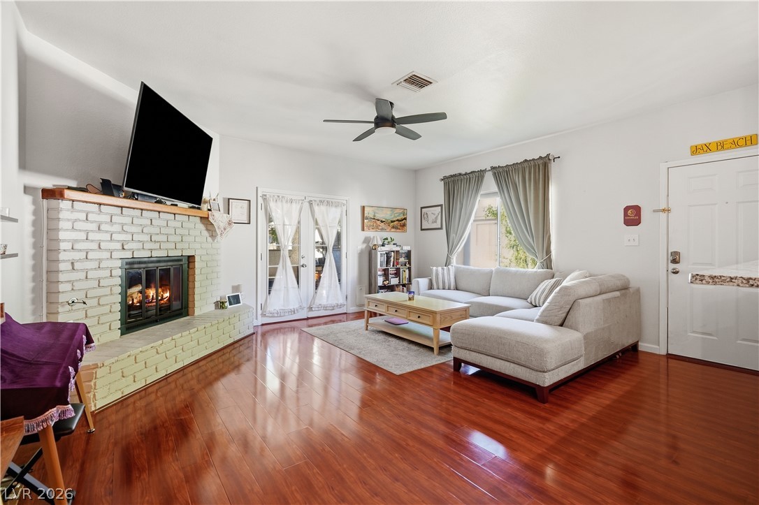 1404 Santa Margarita Street H