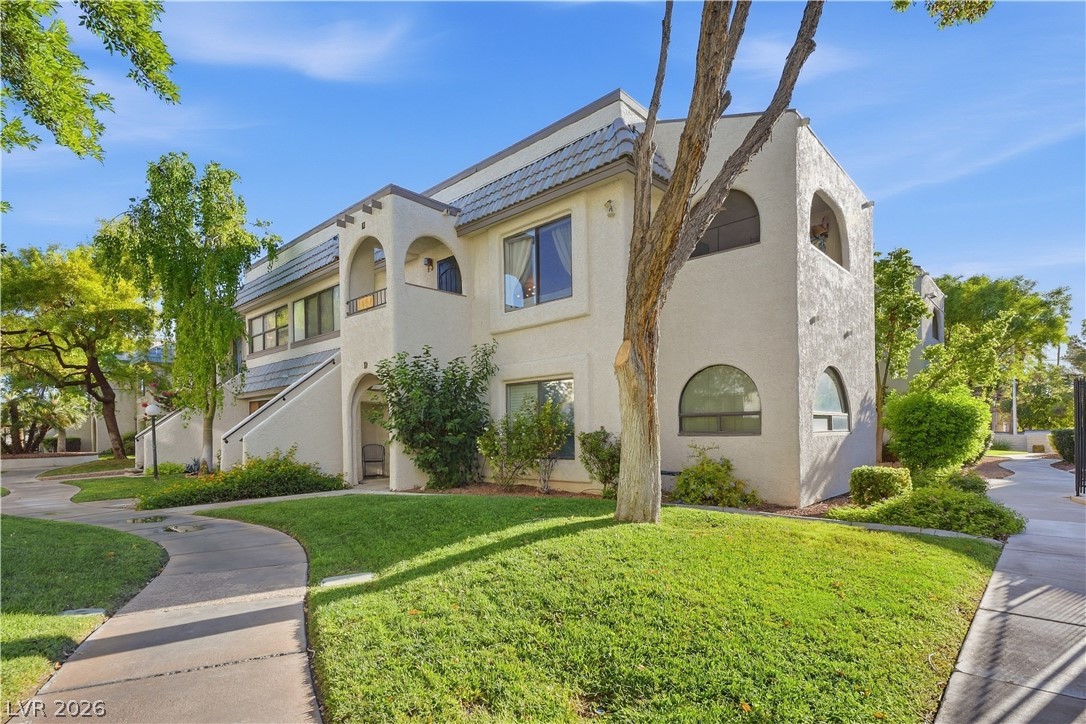 1404 Santa Margarita Street H