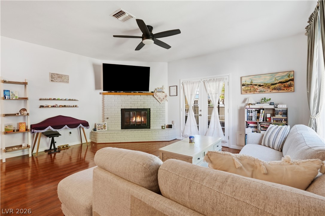1404 Santa Margarita Street H