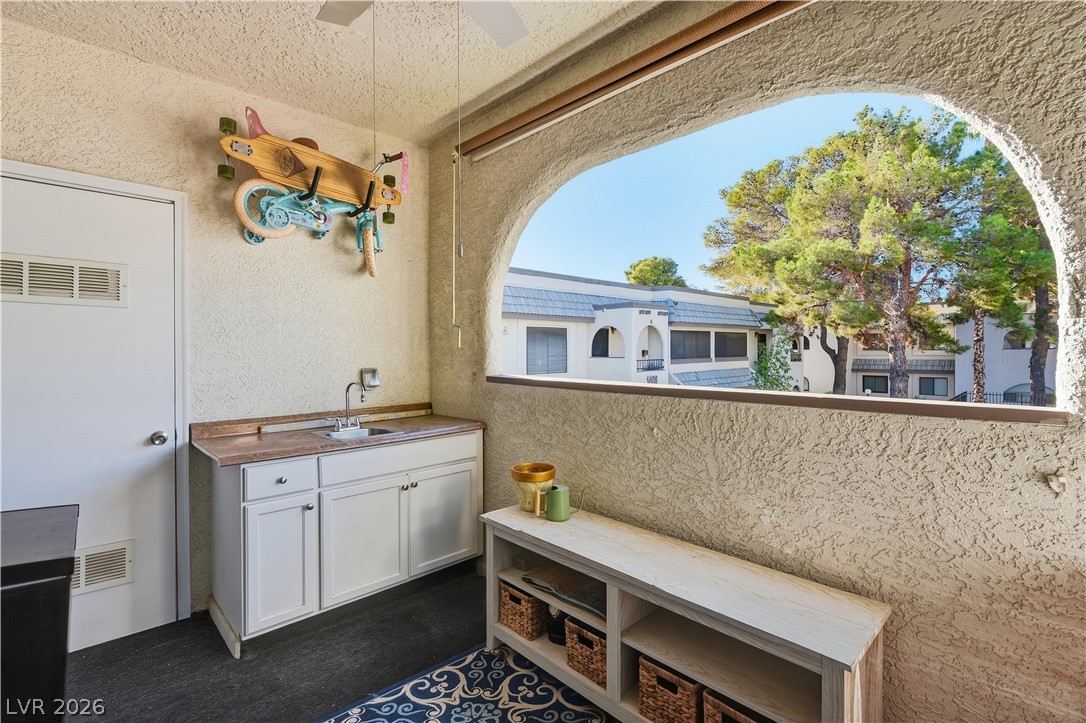 1404 Santa Margarita Street H