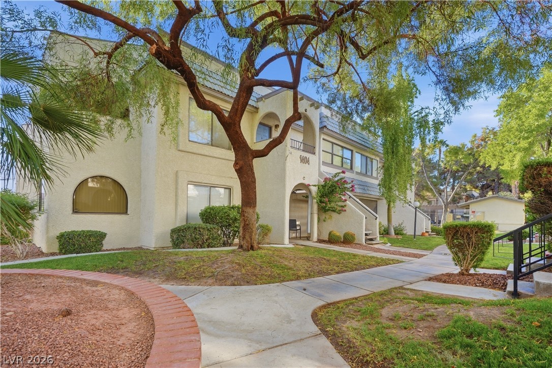 1404 Santa Margarita Street H